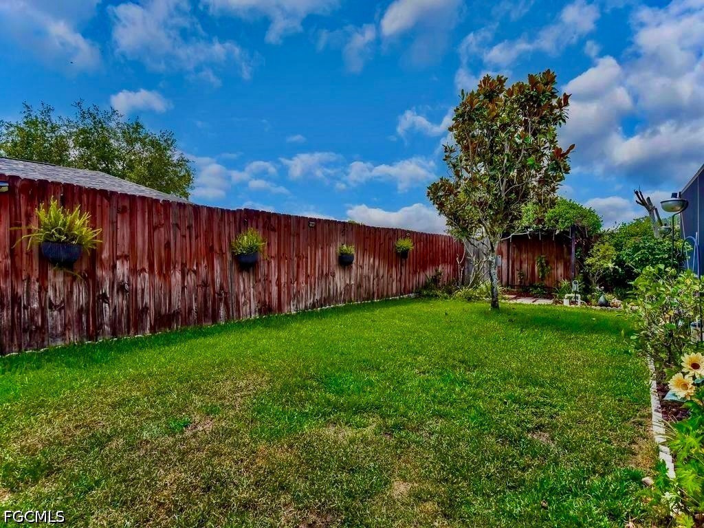 4 Bed Pool Home for Sale in Lehigh Acres, photo 21