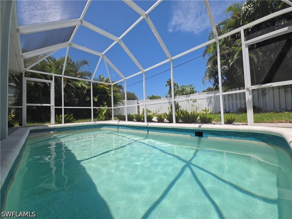 3 Bed Pool Home for Sale in Westlake, photo 21