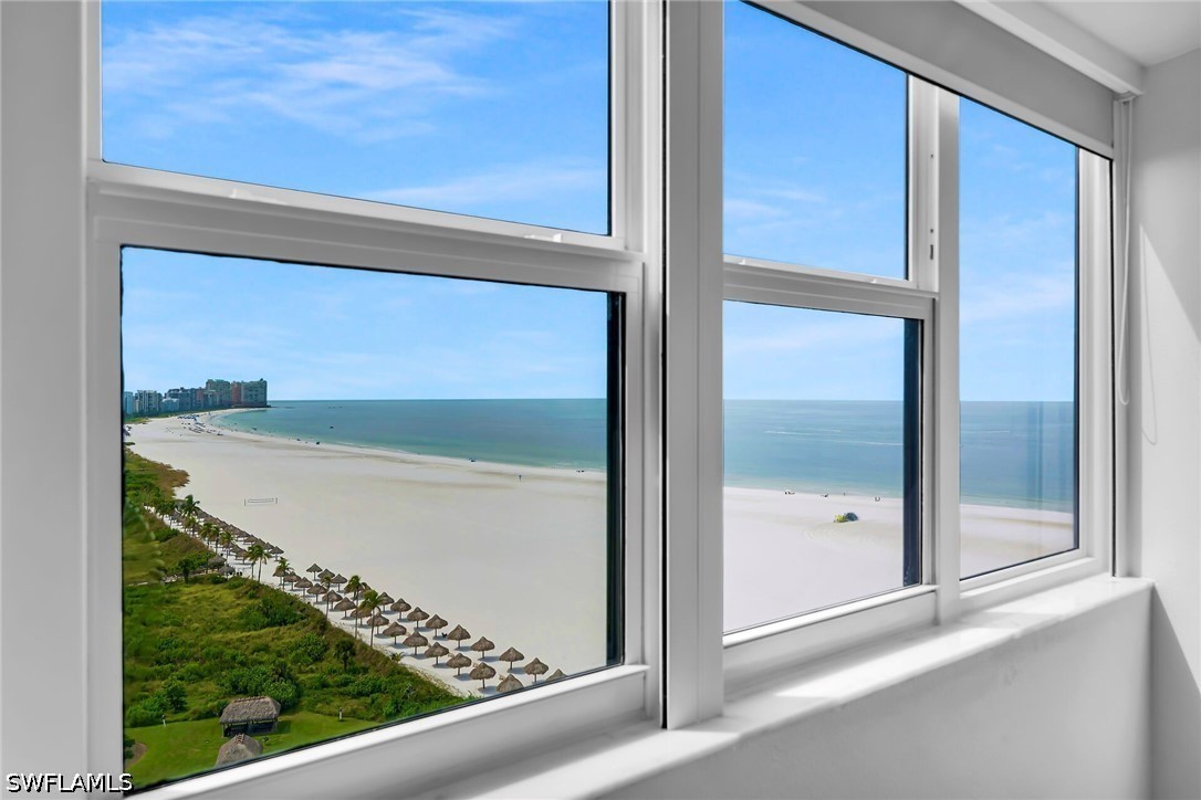 2 Bed Waterfront Home for Sale in Marco Island, photo 21