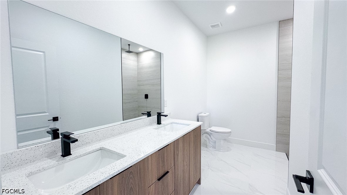 3 Bed SingleFamilyResidence for Sale in Lehigh Acres, photo 21