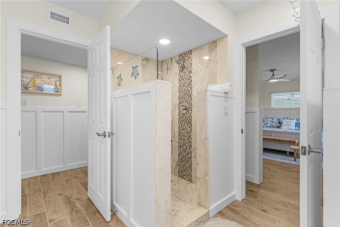 2 Bed Pool Home for Sale in Shell Mound Park, photo 21