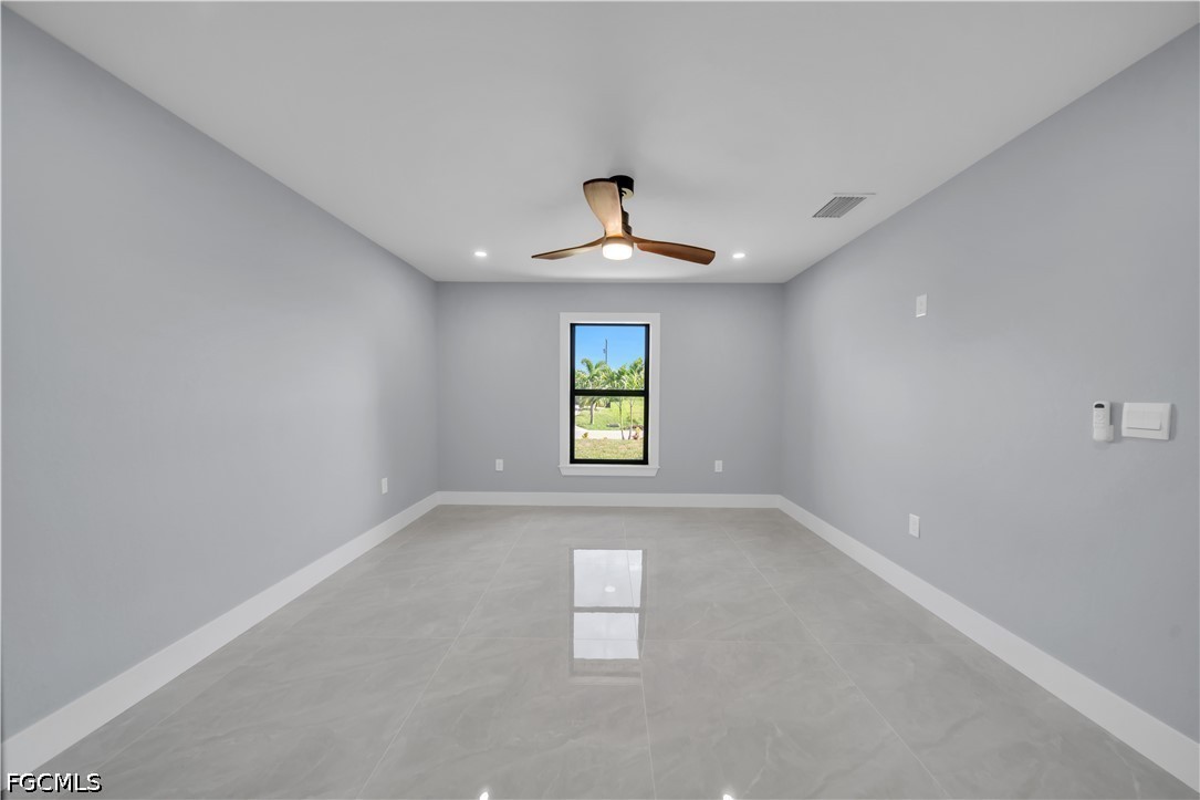 3 Bed Pool Home for Sale in Cape Coral, photo 21