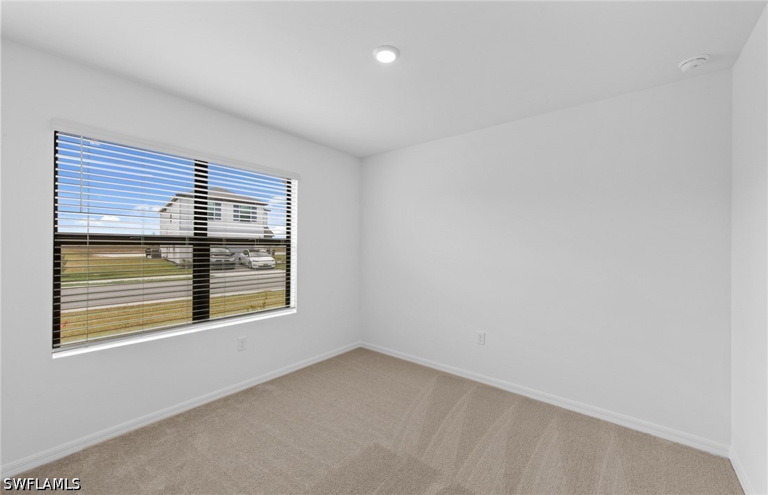 4 Bed SingleFamilyResidence for Sale in Whispering Lakes, photo 21