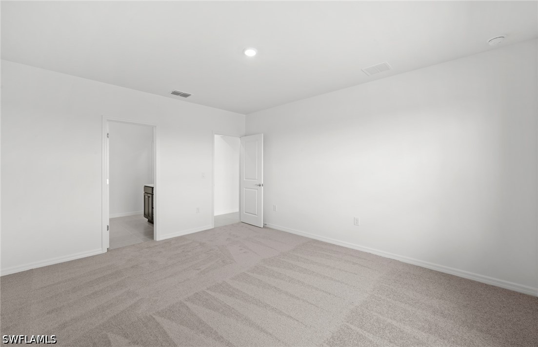 4 Bed SingleFamilyResidence for Sale in Whispering Lakes, photo 21