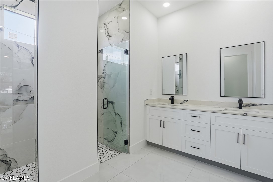 3 Bed SingleFamilyResidence for Sale in Lehigh Acres, photo 21