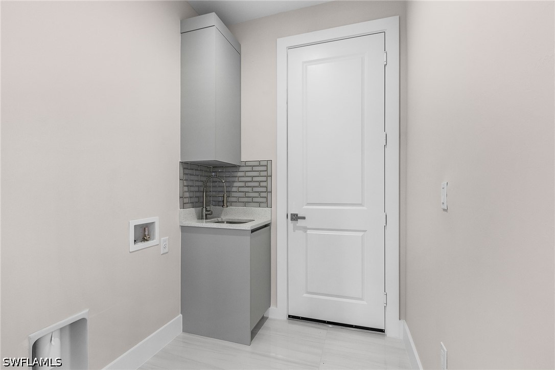 3 Bed SingleFamilyResidence for Sale in Naples, photo 21