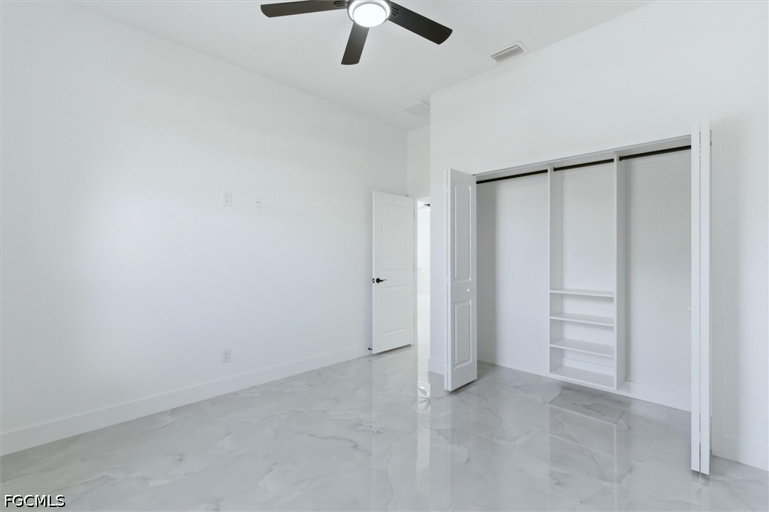 3 Bed SingleFamilyResidence for Sale in Lehigh Acres, photo 21
