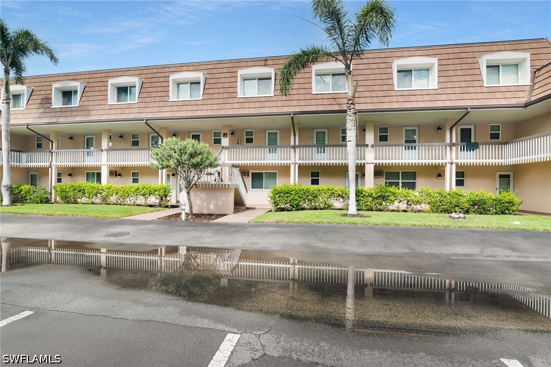 2 Bed Condominium for Sale in Marco Island, photo 21
