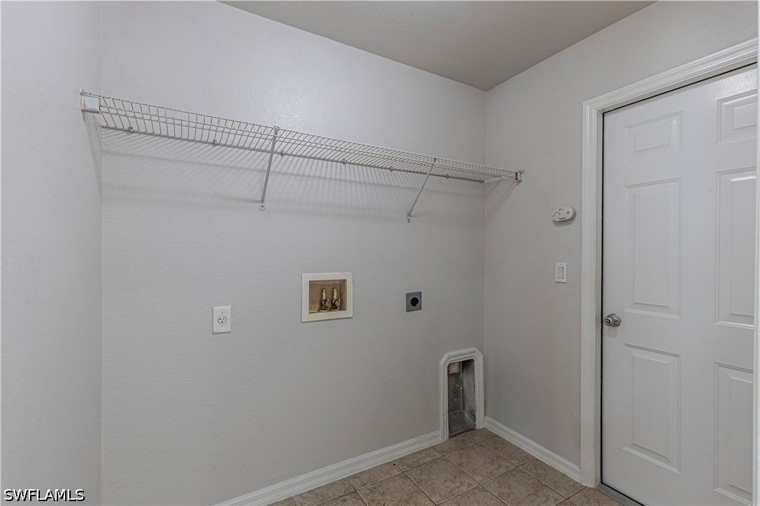 3 Bed SingleFamilyResidence for Sale in Greenbriar, photo 21
