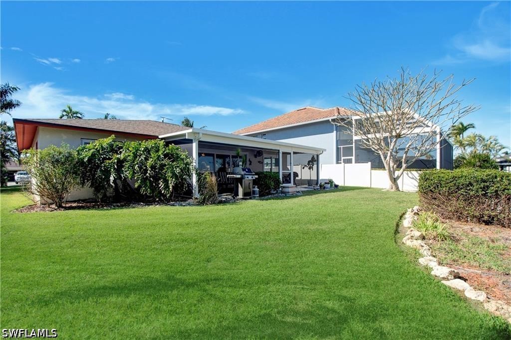 2 Bed Waterfront Home for Sale in Naples, photo 21