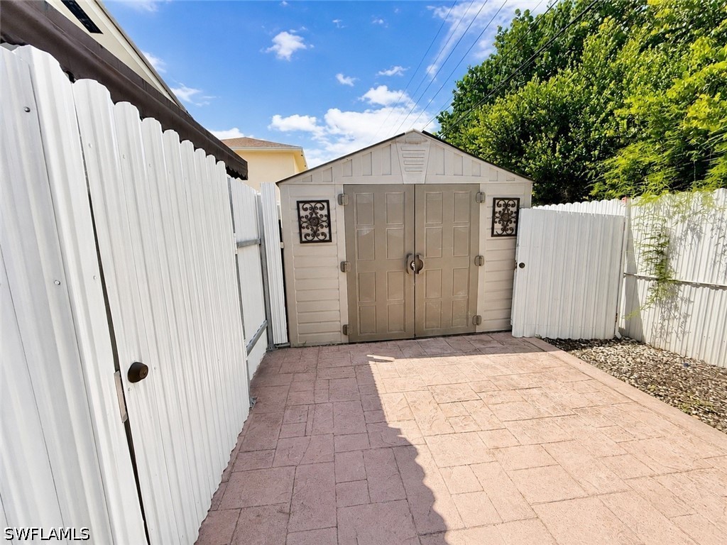 4 Bed SingleFamilyResidence for Sale in Not Applicable, photo 21