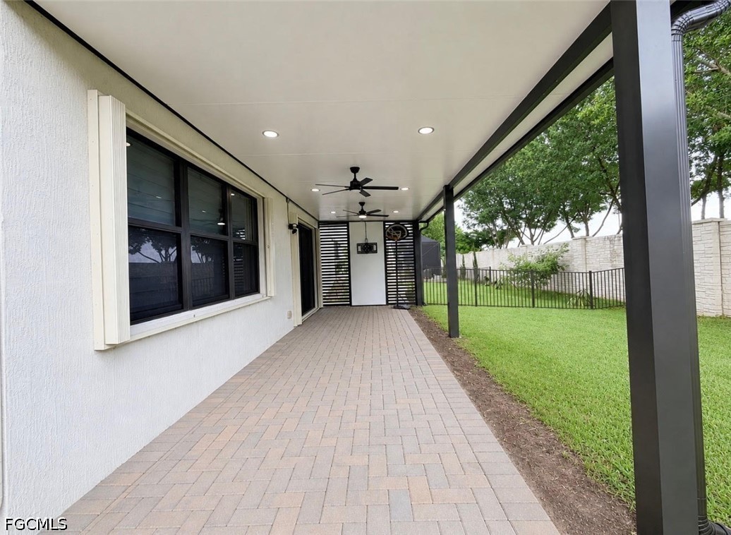 3 Bed SingleFamilyResidence for Sale in Naples, photo 21