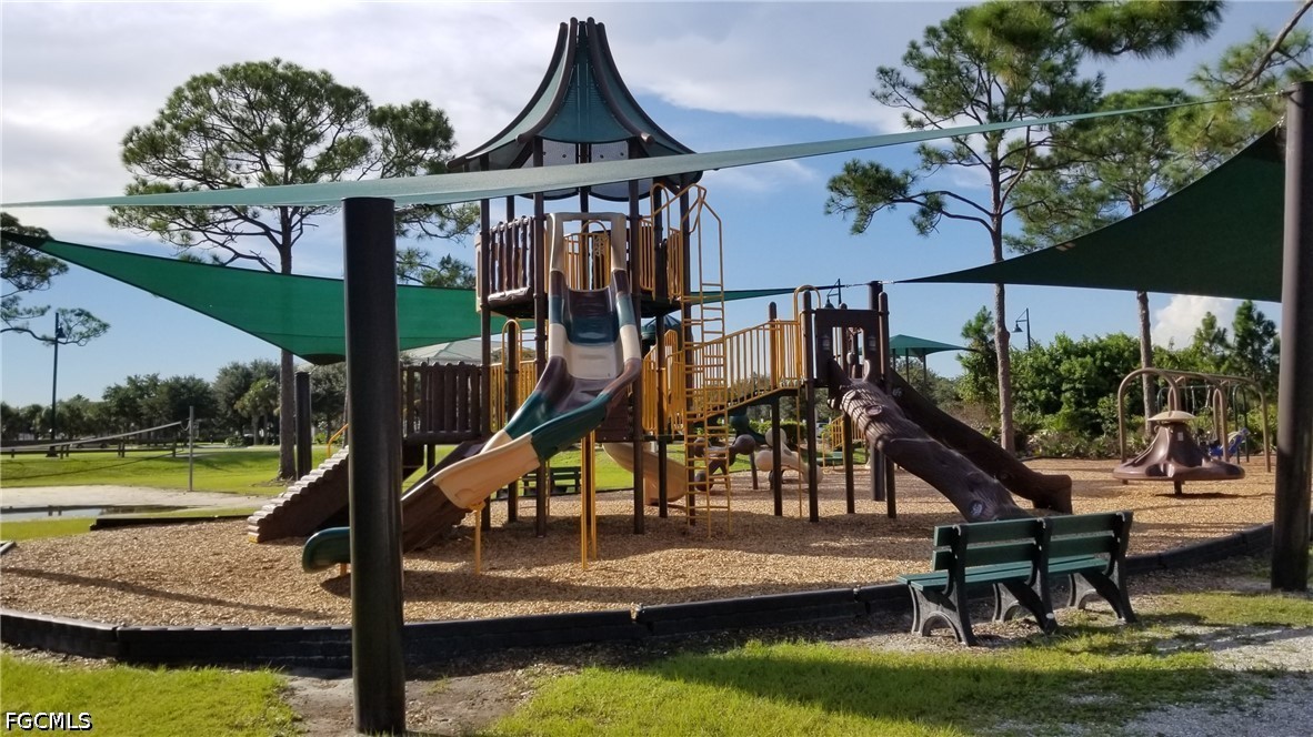 Residential for Sale in North Port, photo 21
