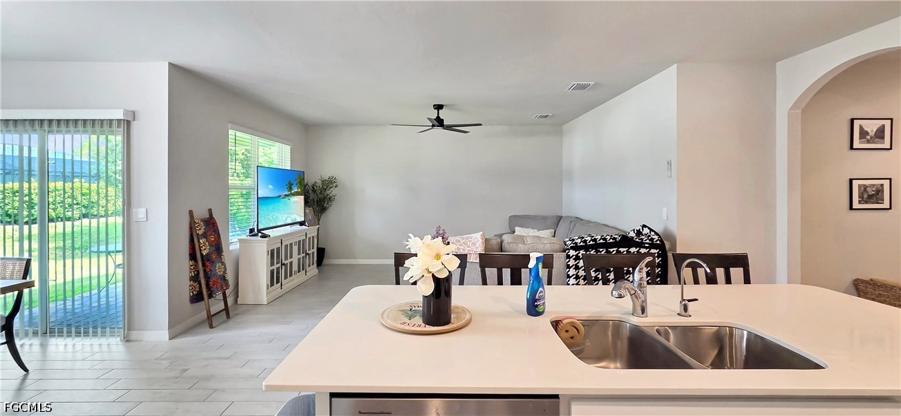 3 Bed SingleFamilyResidence for Sale in Cape Coral, photo 21