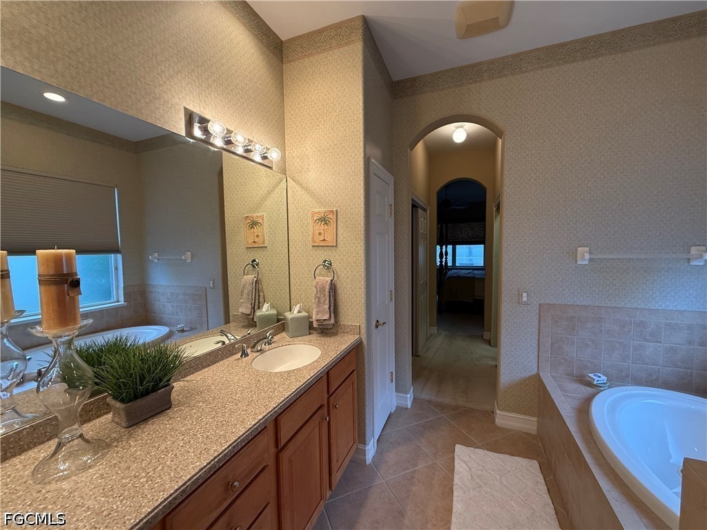 3 Bed Pool Home for Sale in Bellagio, photo 21