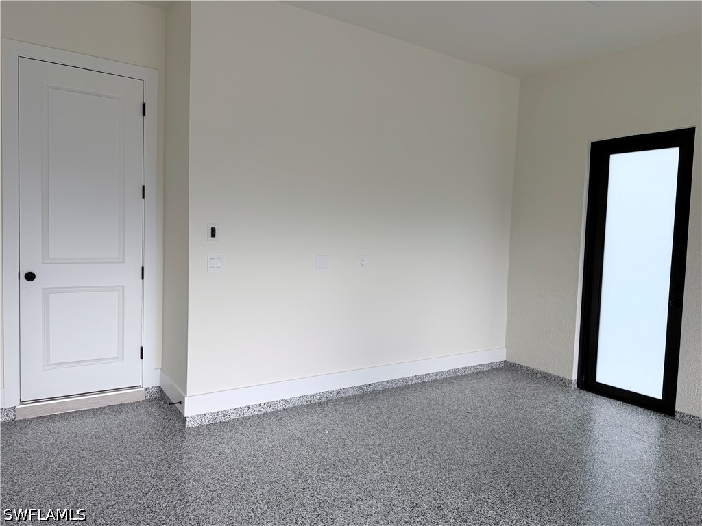 3 Bed SingleFamilyResidence for Sale in Naples, photo 21