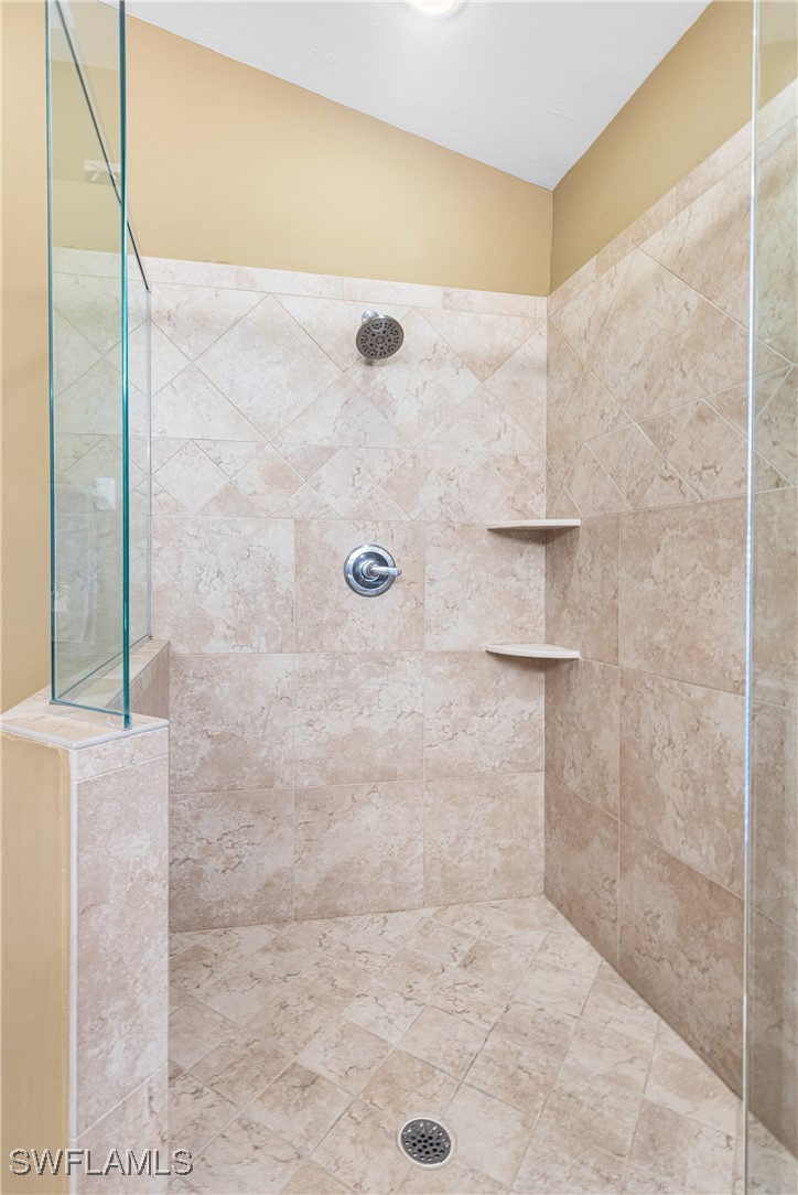 3 Bed Pool Home for Sale in Naples, photo 22