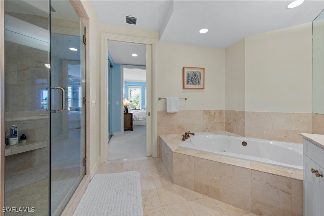 3 Bed Condominium for Sale in Sanibel, photo 22
