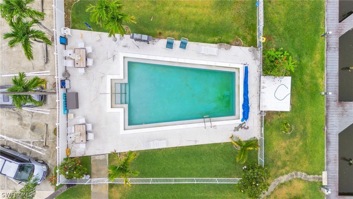 2 Bed Waterfront Home for Sale in Cape Coral, photo 22