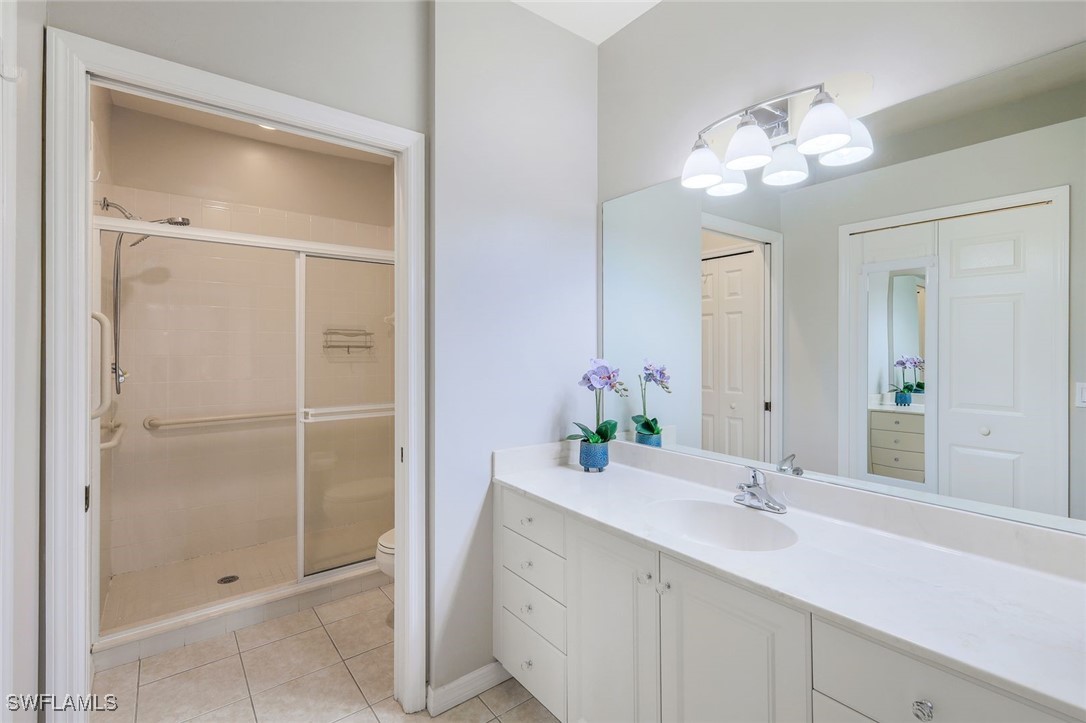 2 Bed Condominium for Sale in Sabal Palm, photo 22
