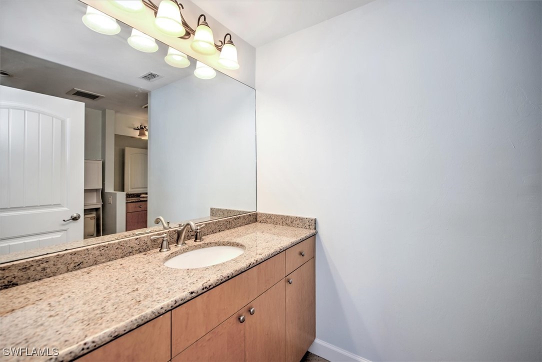 2 Bed Condominium for Sale in Fort Myers, photo 22