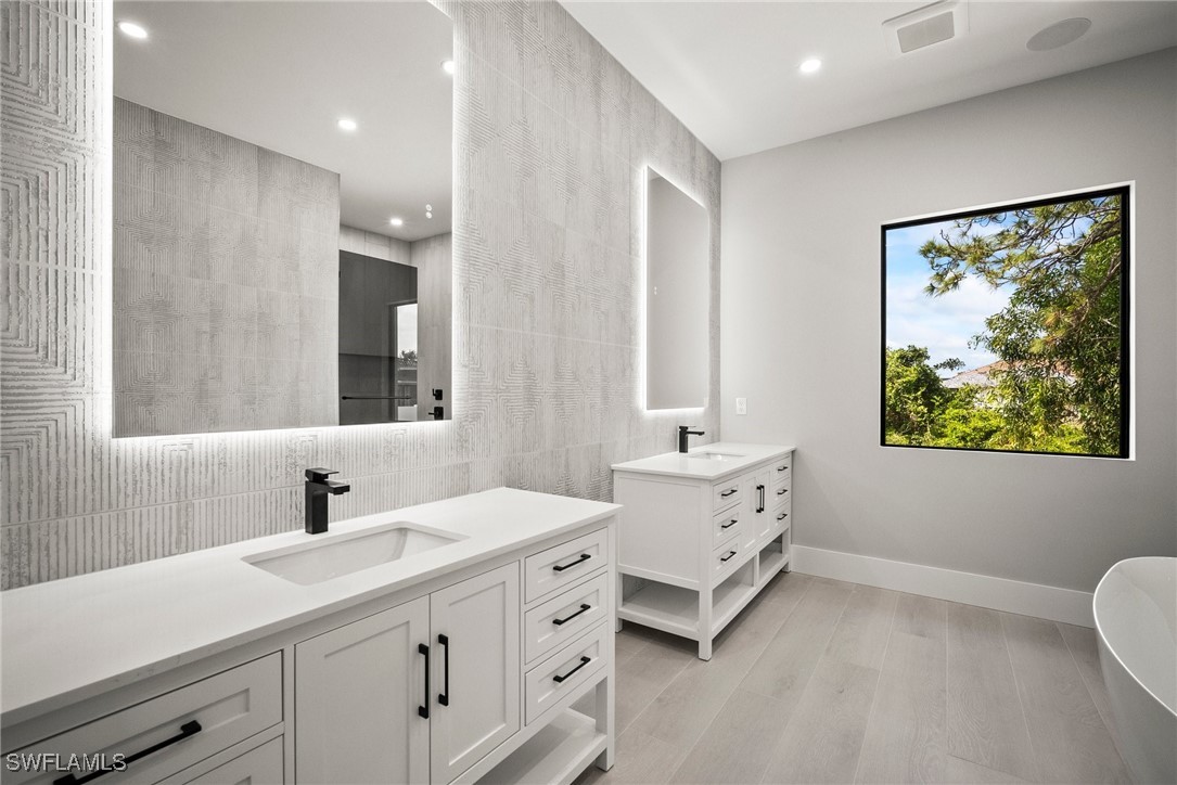 3 Bed Pool Home for Sale in Marco Island, photo 22
