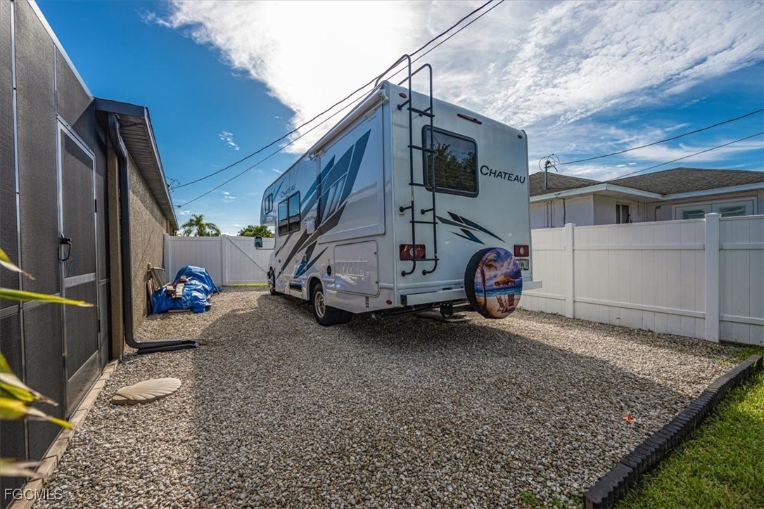 3 Bed SingleFamilyResidence for Sale in Cape Coral, photo 22