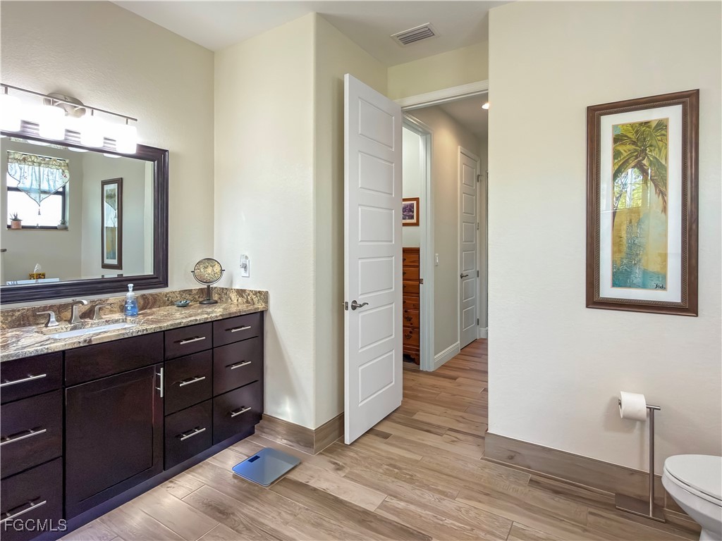 3 Bed Pool Home for Sale in Broadmoor, photo 22