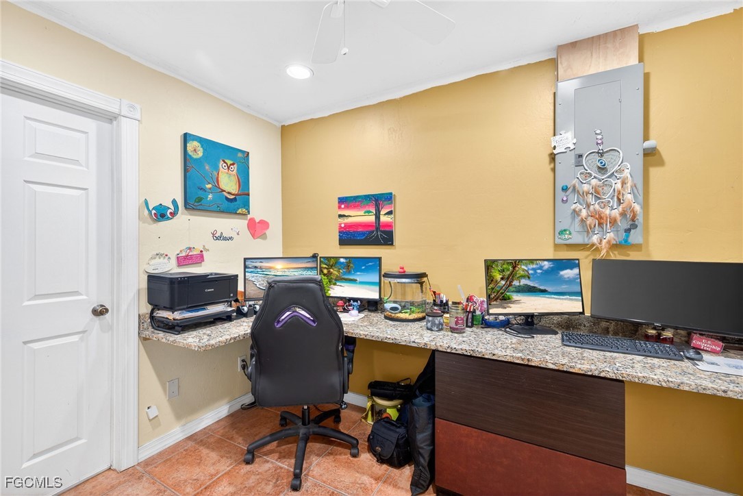 3 Bed SingleFamilyResidence for Sale in Lehigh Acres, photo 22