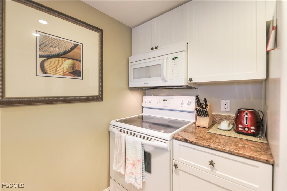 1 Bed Condominium for Sale in Tennis Villas, photo 22