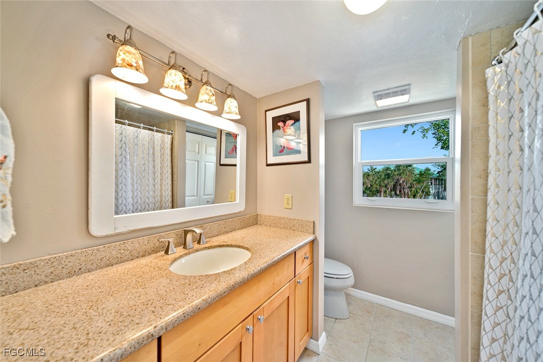 4 Bed SingleFamilyResidence for Sale in Sanibel Bayous, photo 22