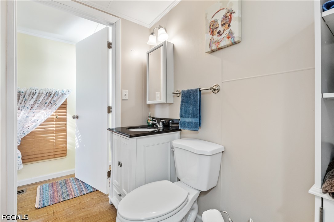 1 Bed ManufacturedHome for Sale in North Fort Myers, photo 22