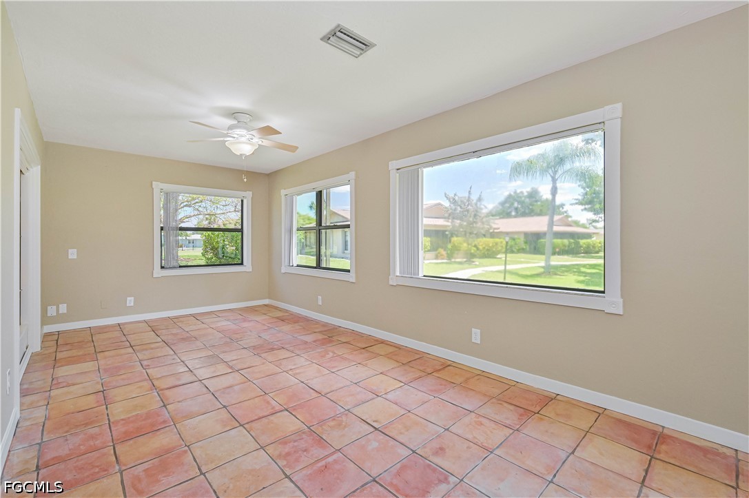 2 Bed Attached for Sale in Fort Myers, photo 22