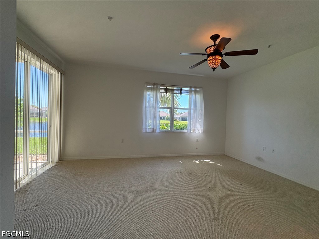 2 Bed Waterfront Home for Sale in Fort Myers, photo 22