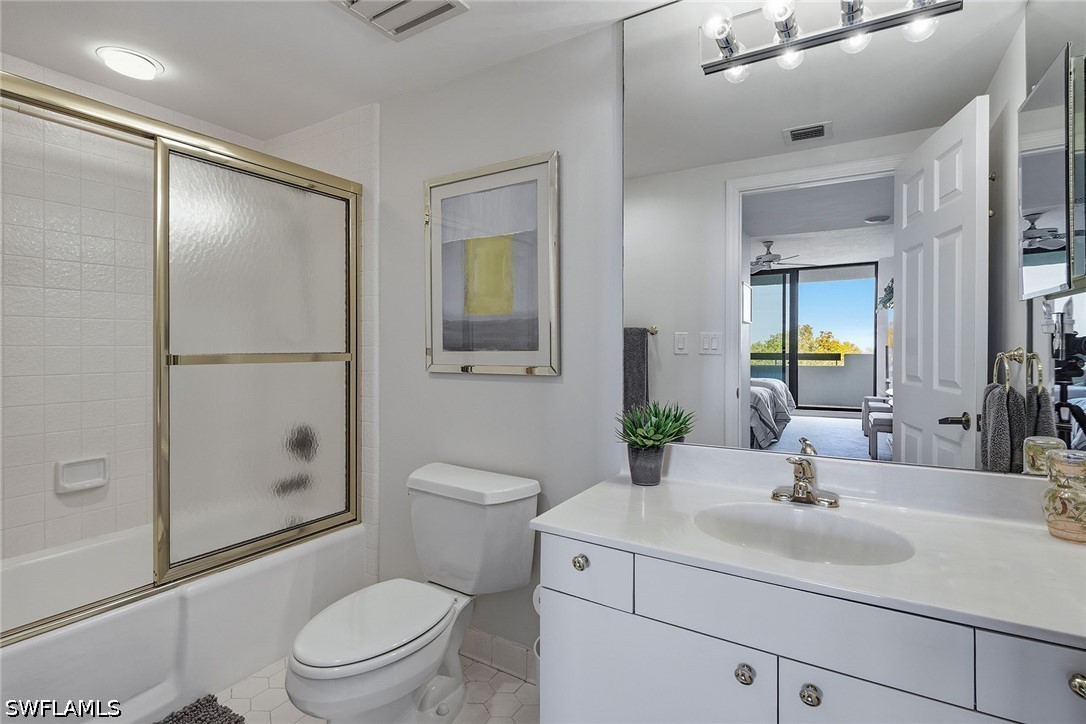 3 Bed Condominium for Sale in Grosvenor, photo 22