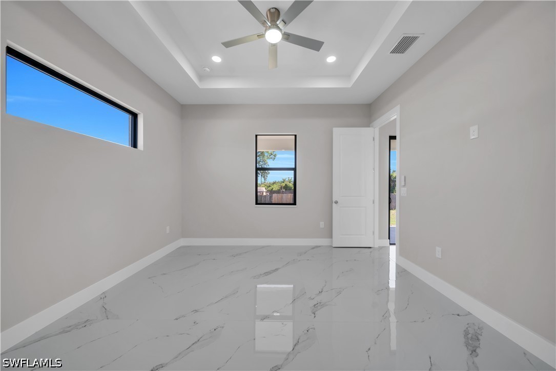 3 Bed SingleFamilyResidence for Sale in Lehigh Acres, photo 22