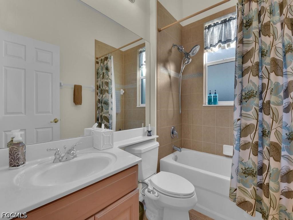 4 Bed Pool Home for Sale in Westminster, photo 22