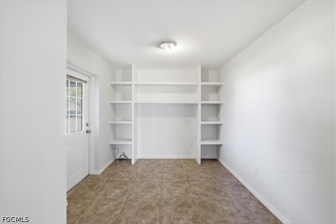 4 Bed SingleFamilyResidence for Sale in Laurel Oaks, photo 22