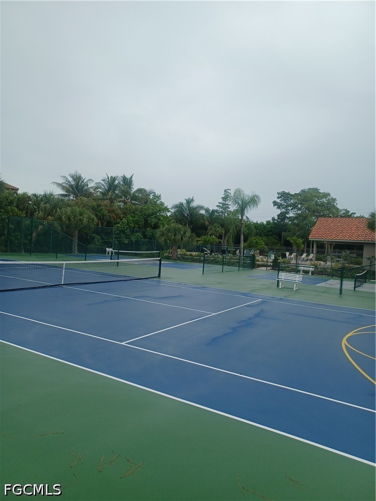 3 Bed Attached for Sale in Naples, photo 22