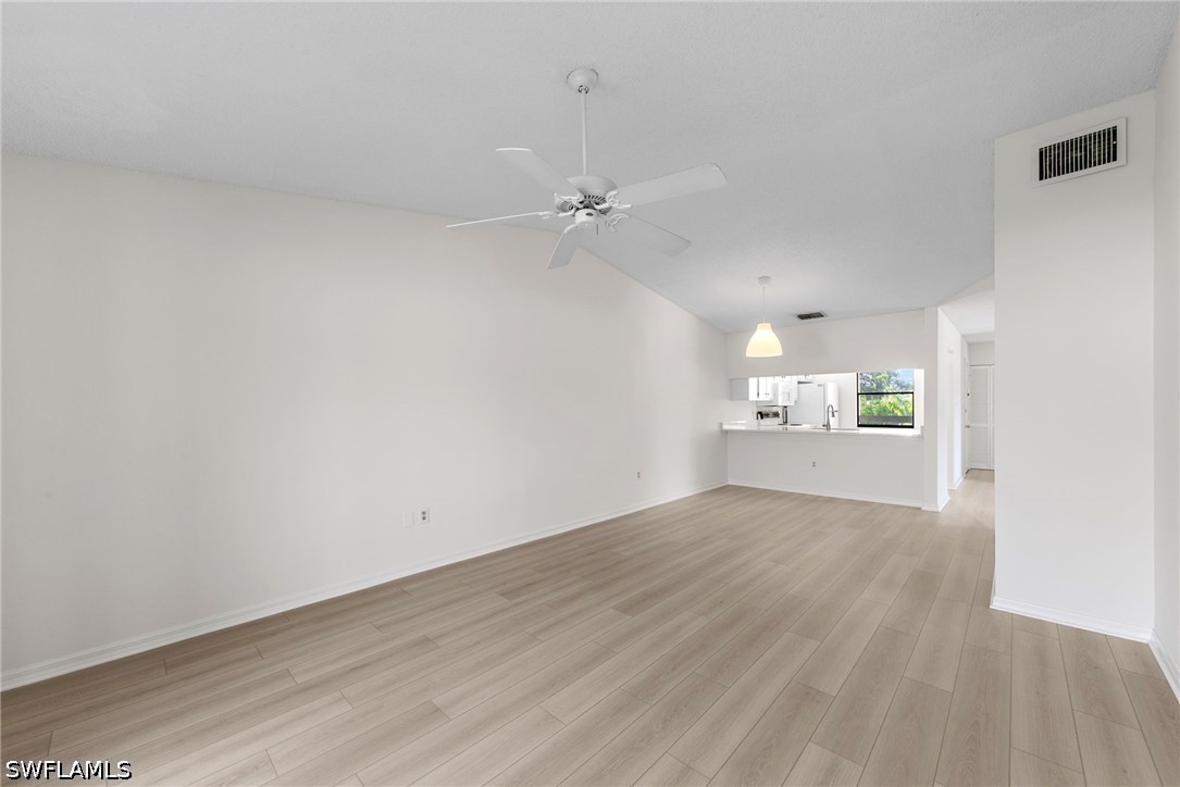 2 Bed Condominium for Sale in Fort Myers, photo 22