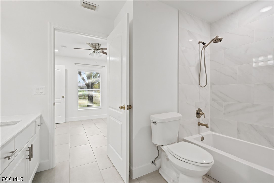3 Bed SingleFamilyResidence for Sale in Cape Coral, photo 22
