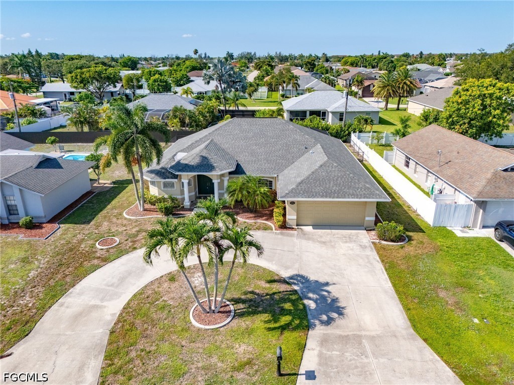 3 Bed Pool Home for Sale in Cape Coral, photo 22