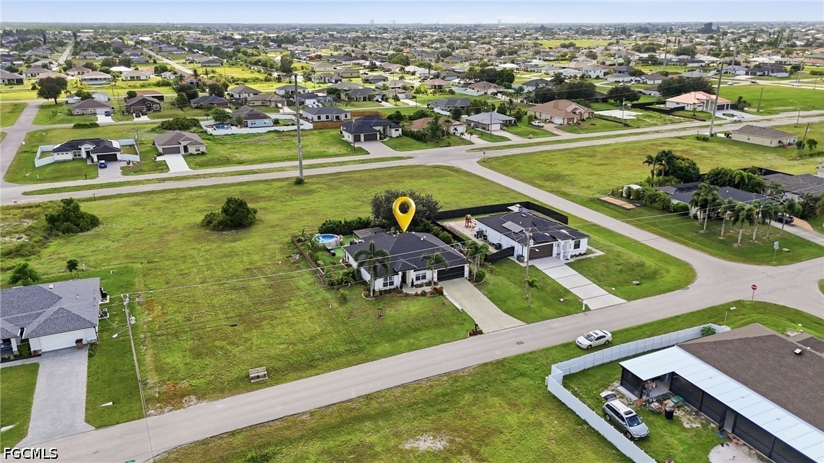 3 Bed Pool Home for Sale in Cape Coral, photo 22