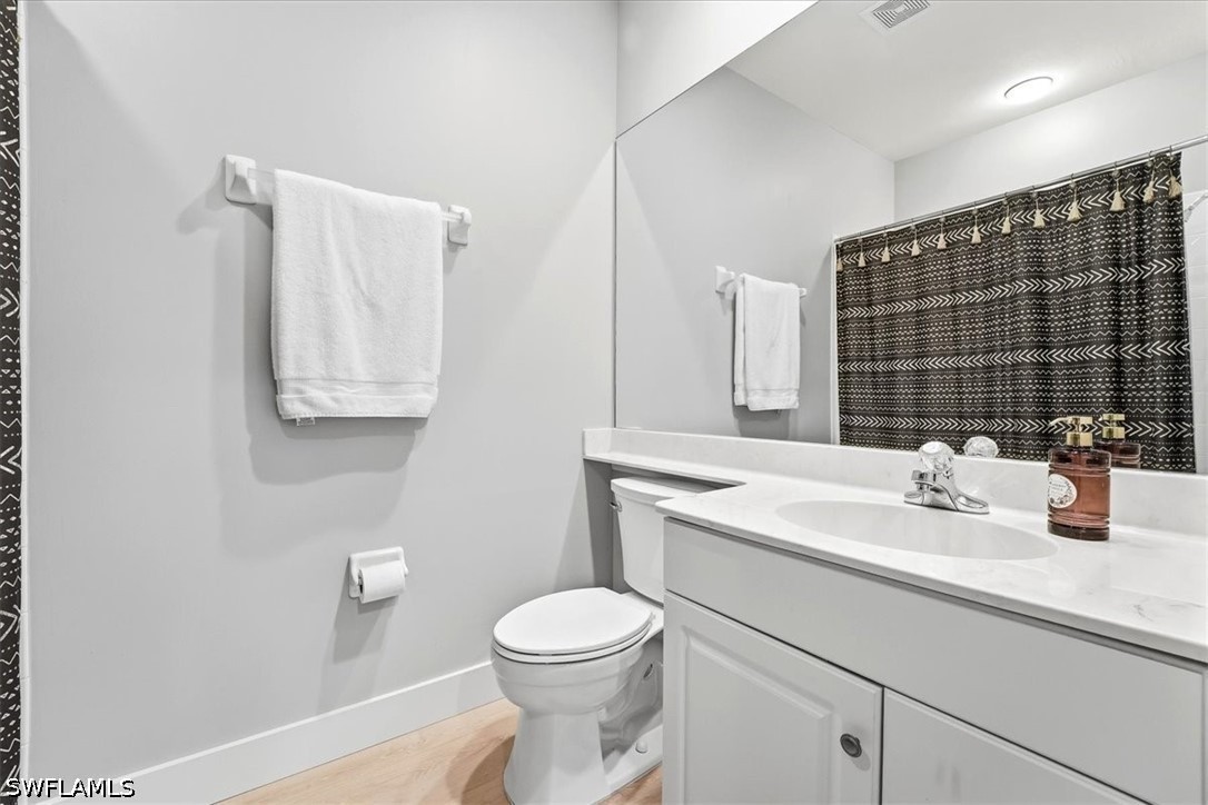 2 Bed Condominium for Sale in Naples, photo 22