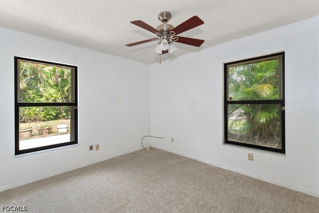 3 Bed SingleFamilyResidence for Sale in Cape Coral, photo 22
