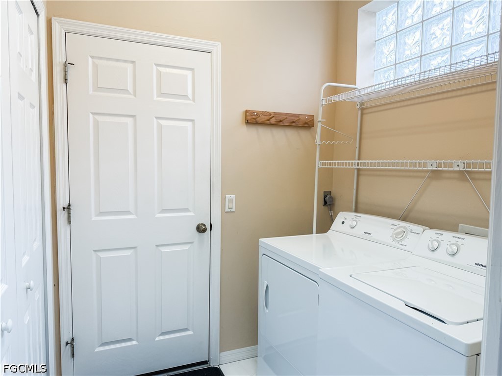 2 Bed SingleFamilyResidence for Sale in Estero, photo 22