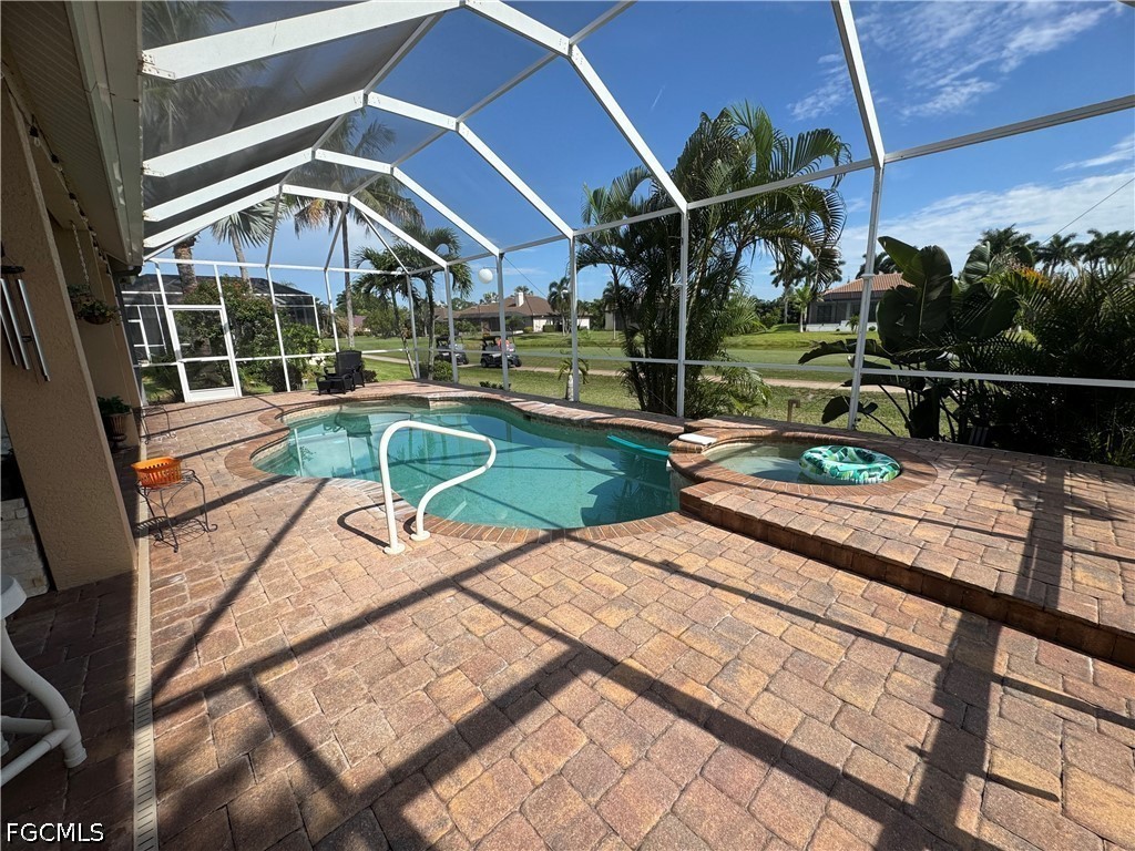 3 Bed Pool Home for Sale in Cape Royal, photo 22