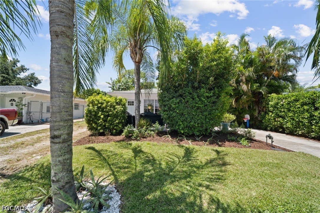 3 Bed SingleFamilyResidence for Sale in Naples, photo 22