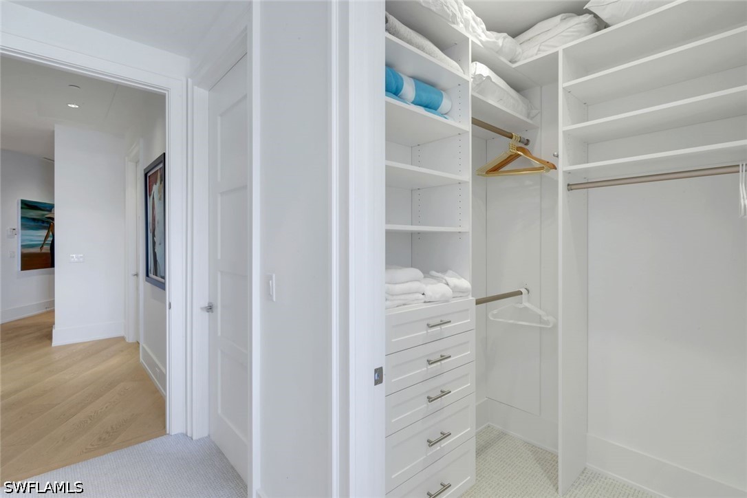 3 Bed Condominium for Sale in 382 Building, photo 22