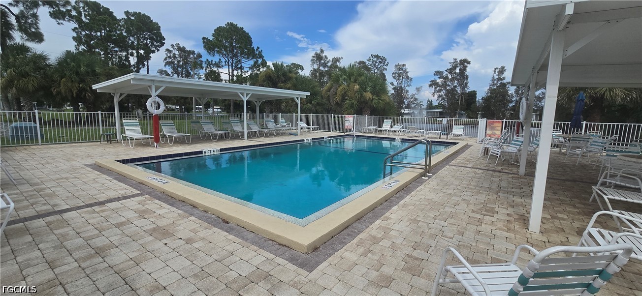 2 Bed ManufacturedHome for Sale in North Fort Myers, photo 22